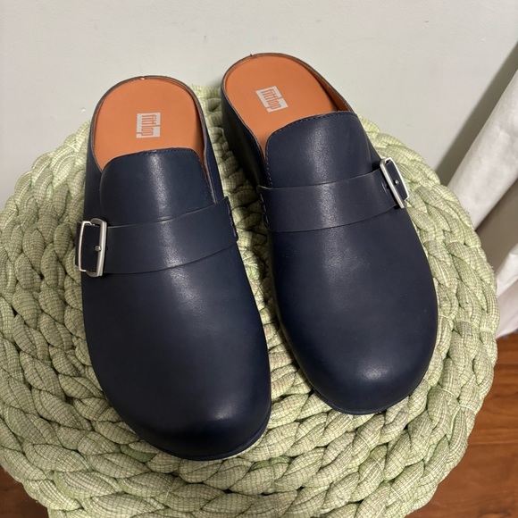 FitFlop Shuv Buckle-Strap Midnight Navy Blue Leather Slip On Comfort Clogs - Picture 7 of 11